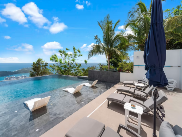Luxurious Villa With Spectacular Views in St. Thomas